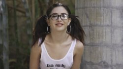 Captura de 'Nerdy Girls Love Black Cock 3' nº 76