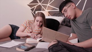 Teen Blowjob Auditions 15 - Scène4 - 6
