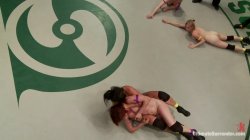 Captura de 'Tag Team Round 3 Tits Vs Ass' nº 41