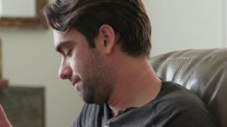 Captura de 'I Love My Mom's Big Tits #6' nº 5