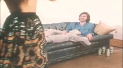 'April Love' screenshot nº 107