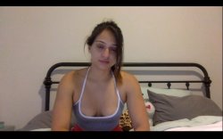 Captura de 'Sara Luvv Live: May 20, 2016' nº 42