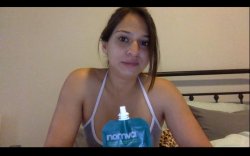Captura de 'Sara Luvv Live: May 20, 2016' nº 19