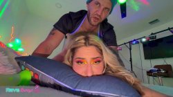 Captura de 'Rave Beauty Dahlia Noire Rides the DJ Into a Messy Creampie!' nº 112