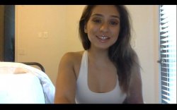 Captura de 'Sara Luvv Live: June 3, 2016' nº 6