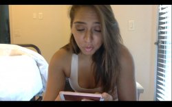 Captura de 'Sara Luvv Live: June 3, 2016' nº 16