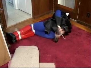 Guys And Girls, Ropes And Gags - Scène1 - 4