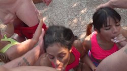 Captura de 'How Our Summer Flew Bi' nº 52