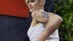 Captura de 'Wet Wifebeaters' nº 4