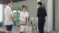 Captura de 'Rich Bratty Girl Ranako Fucks Her Swim Teacher' nº 35
