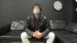 Captura de 'Busty Wife's Affair Exposed! In A Shameful Public Cuckold' nº 2