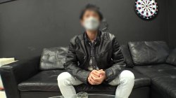 Captura de 'Busty Wife's Affair Exposed! In A Shameful Public Cuckold' nº 10