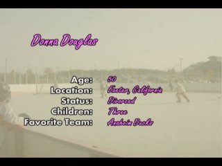 100% Pure Amateur Hockey Moms #11 - Szene3 - 1