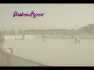 100% Pure Amateur Hockey Moms #11 - Szene5 - 6