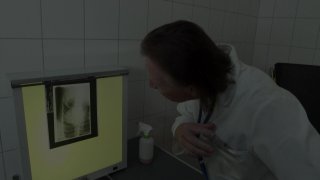 Sex-Skandal Beim Frauenarzt 5 - Scene6 - 1