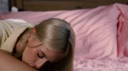 'Lesbian Stepsisters Vol. 12' screenshot nº 79