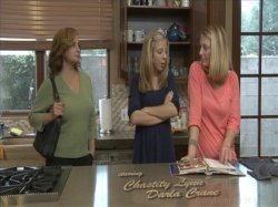 'Mother-Daughter Exchange Club Part 20' screenshot nº 2