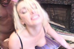 Captura de 'This Is Your Mom Getting Fucked in a Porno Movie 4' nº 95