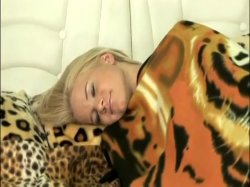Captura de 'Young Pussies & Mature Cocks 2' nº 100
