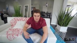 Captura de 'Stretching My Girlfriend's Pussy 16' nº 114