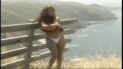 Captura de 'Island Girls' nº 10