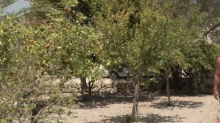 Happy Holiday: Feiern, Flirten, Ficken - Scene4 - 1