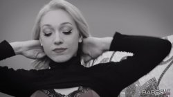 Captura de 'Black Is Better 10' nº 60