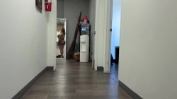 'Thick Blonde Noobie Takes a Big Black Cock' screenshot nº 9