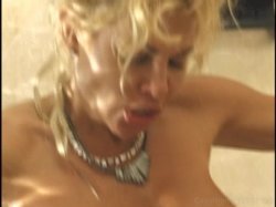 'Teri Weigel's Beach Bash' screenshot nº 94