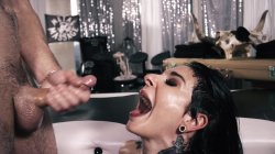 Captura de 'Metal Massage' nº 82
