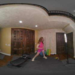 Captura de 'Witness the Fitness' nº 7
