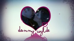 Captura de 'Protect Me From Love' nº 2