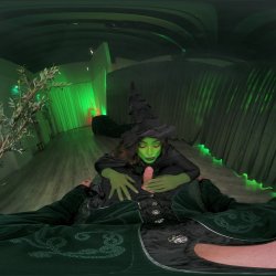 Captura de 'Wicked: For Good - A XXX Parody' nº 37