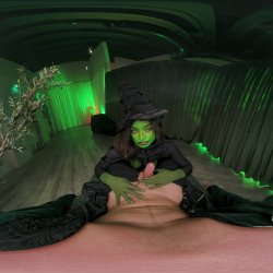 Captura de 'Wicked: For Good - A XXX Parody' nº 59