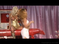 Captura de 'Blonde Lesbians' nº 131