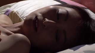 A Married Woman with a Very Loose Pussy - A Housewife Shamed of Her - Escena4 - 1
