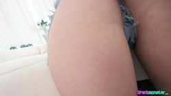 Captura de 'Hot Blonde Canadian Booty Bomber Cameltoe Princess Maisey Monroe Tight Pussy & Solid Head Game' nº 22
