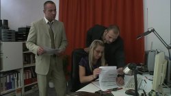 Captura de 'Bi Sexual Office' nº 84