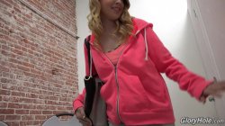 'Interracial Gloryhole Teens Vol. 2' screenshot nº 1