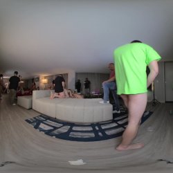 Captura de 'Cumshots Competition Gangbangs' nº 107