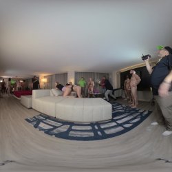 Captura de 'Cumshots Competition Gangbangs' nº 2