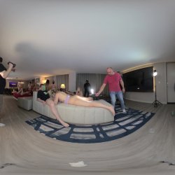 Captura de 'Cumshots Competition Gangbangs' nº 99
