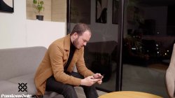 Captura de 'Husband Walks In On His Sexy Wife Masturbating' nº 16