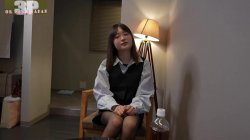 Captura de 'Her purity finally shattered two thick ones take her in this unforgettable farewell, ending in triple release' nº 6