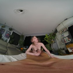 Captura de 'The Dare Naked Truth' nº 89