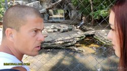 Captura de 'Annoying Step Sister Goes To The Zoo With Her Bro' nº 17