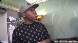 'Blacks On Moms' screenshot nº 40