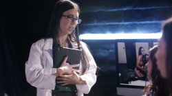 Captura de 'Breast Doctor Around, The' nº 122