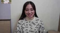 'Exotic black-haired beauty Natsumi melts under the touch of more than one man' screenshot nº 4