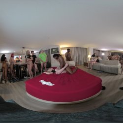 'Large Fucking Orgy' screenshot nº 115